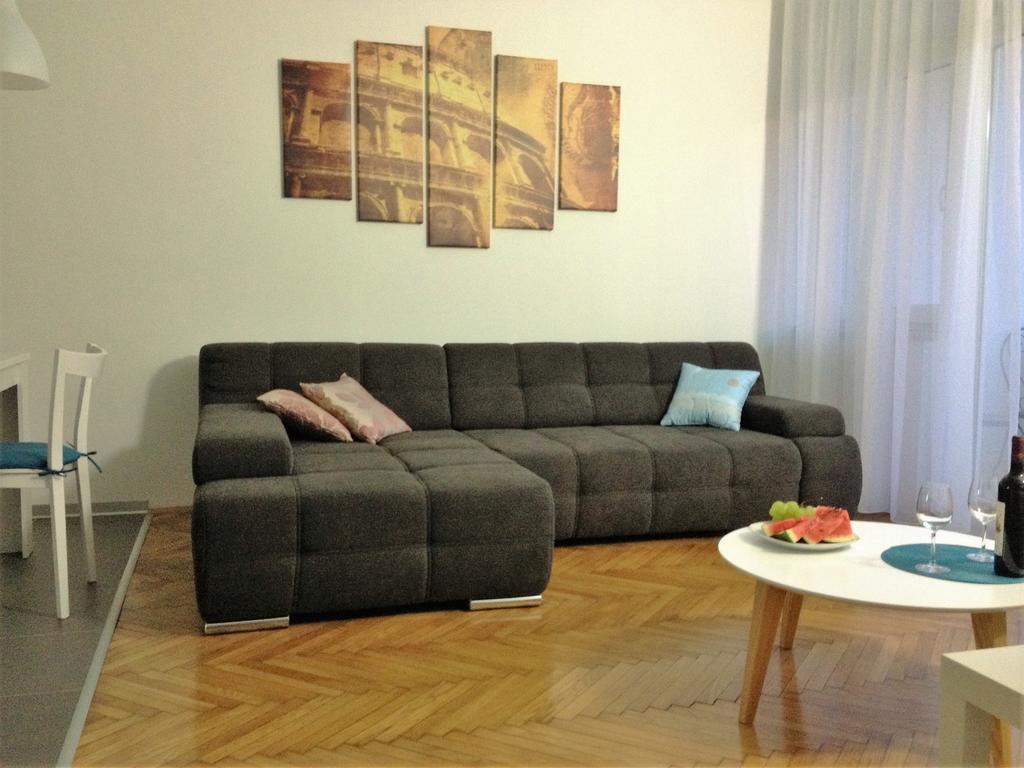 Arenacentar Apartments 풀라 외부 사진